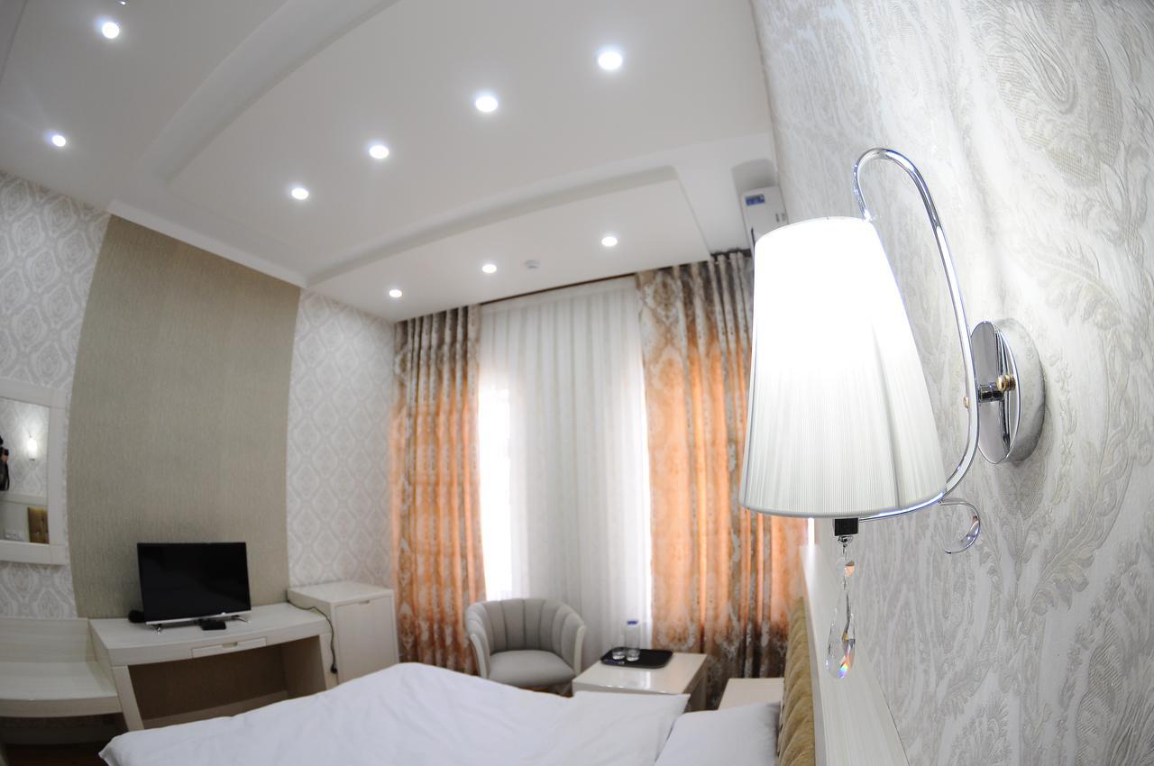 Hotel Afrosiyob Qarshi Exterior foto